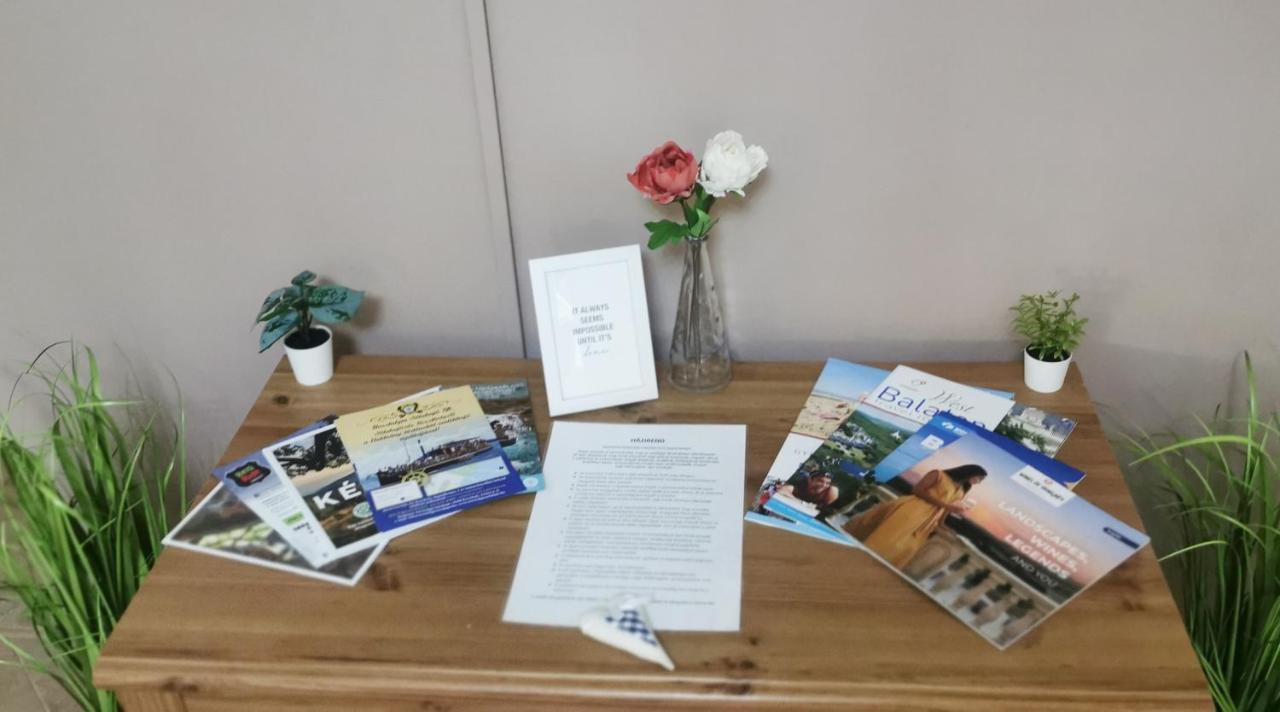 קסזטלי Mediterrania Apartment מראה חיצוני תמונה