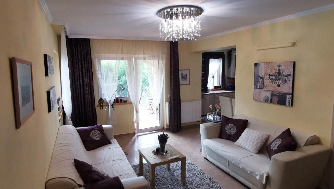 קסזטלי Mediterrania Apartment מראה חיצוני תמונה